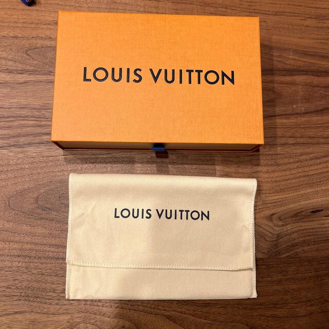 LOUIS VUITTON(ルイヴィトン)のルイ・ヴィトン　コインカード・ホルダー タイガ メンズのファッション小物(コインケース/小銭入れ)の商品写真