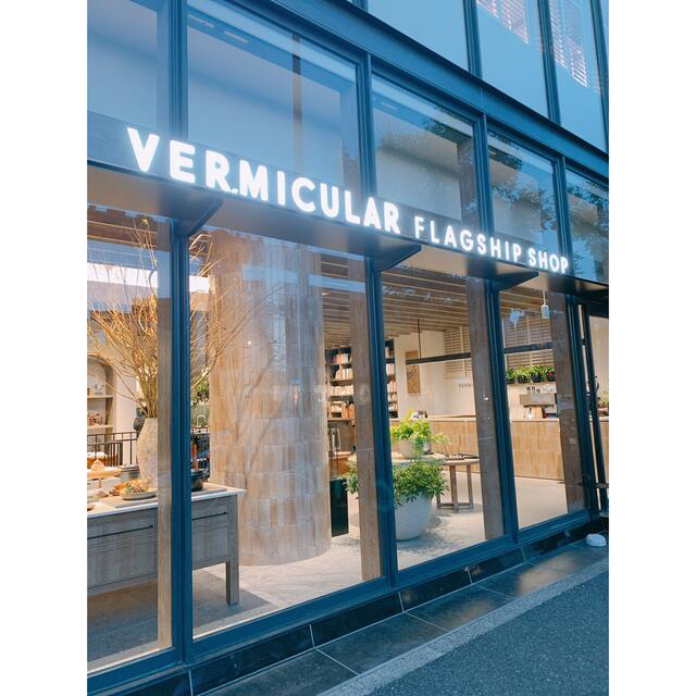 ちっとした Vermicular 限定販売ミニスキレット 2個セット新品未使用の通販 by 料理の達人とっと｜バーミキュラならラクマ - VERMICULAR ブランド
