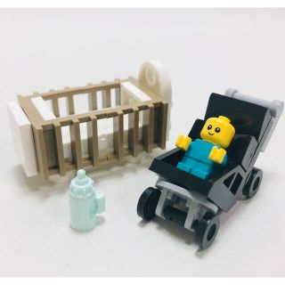 レゴ(Lego)の【新品未使用】レゴ　ベビーベッド　ベビーカー　赤ちゃん　哺乳瓶　ブラックver(知育玩具)