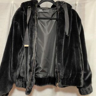 ザラ(ZARA)のZARA ファーパーカー(ファーコート) ブラック(毛皮/ファーコート)