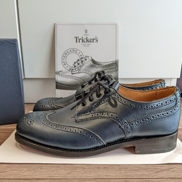 新品 Tricker's イングランド製 ドレスシューズ ウイングチップ 別注