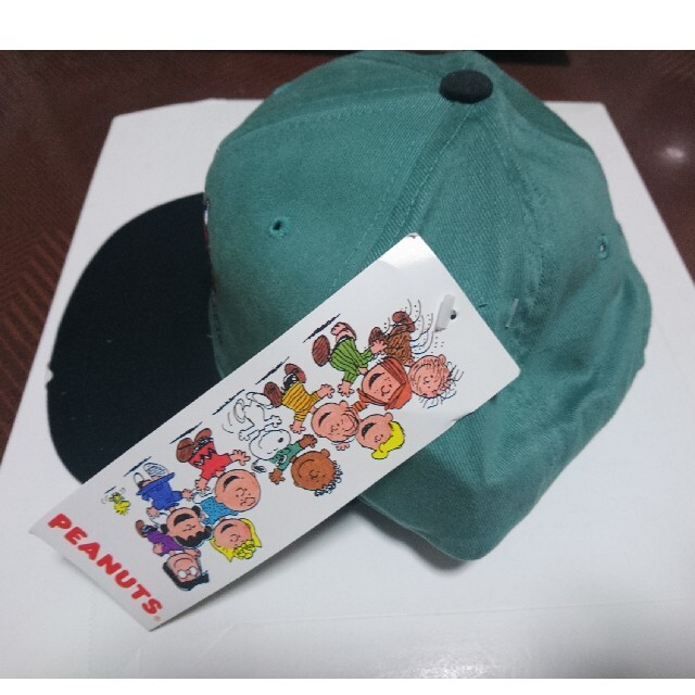 SNOOPY(スヌーピー)の未使用品 スヌーピー CAP 緑色 バングラデシュ製 綿100％ メンズの帽子(キャップ)の商品写真