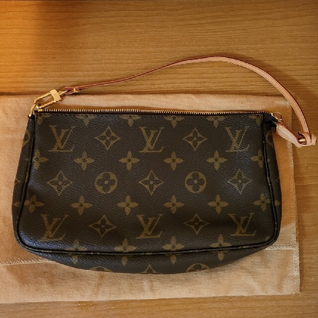 LV ポシェット　アクセソワール　モノグラム　M51980　美品綺麗ファスナー