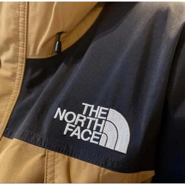 THE NORTH FACE(ザノースフェイス)の【新品タグ付】ノースフェイスマウンテンライトジャケット NP11834 UB S メンズのジャケット/アウター(ナイロンジャケット)の商品写真