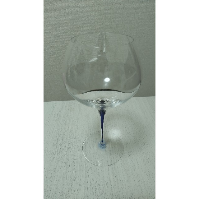 【新品未使用】ワイングラス インテリア/住まい/日用品のキッチン/食器(グラス/カップ)の商品写真