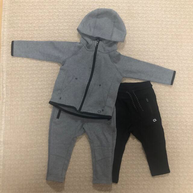 GAP(ギャップ)のGAP fit ジャージーパーカー キッズ/ベビー/マタニティのベビー服(~85cm)(パンツ)の商品写真