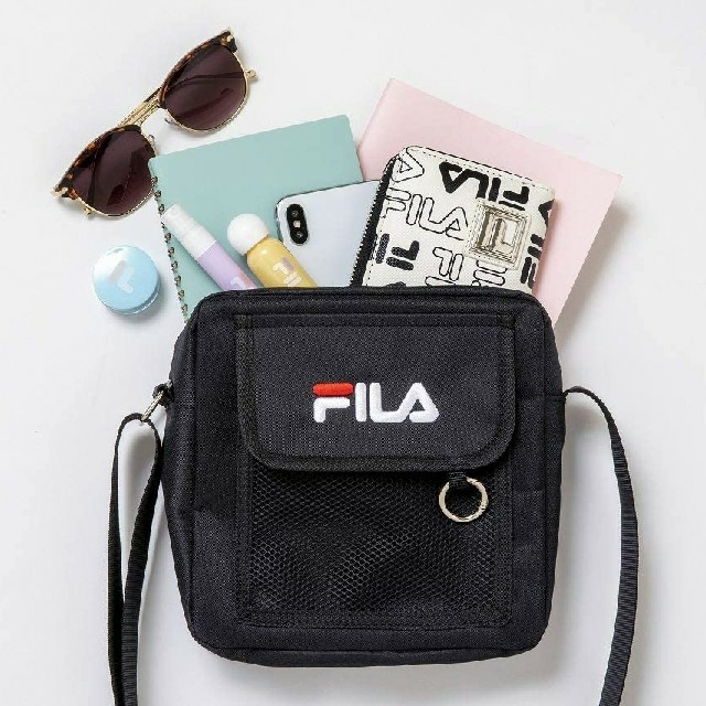 FILA(フィラ)の新品未使用品 FILA フィラ ショルダーバッグ 宝島社 ムック本 レディースのバッグ(ショルダーバッグ)の商品写真