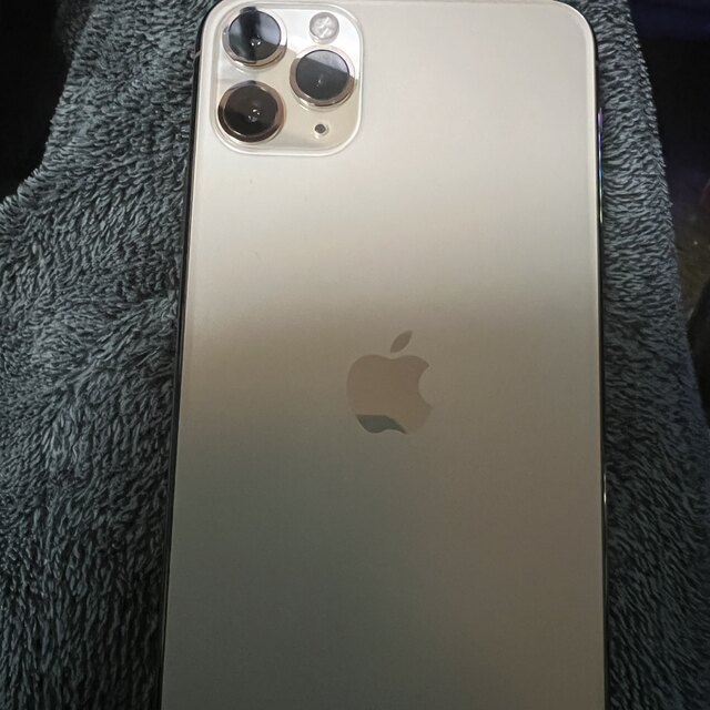 アップル iPhone11 Pro Max 256GB ゴールド - 5