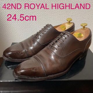 クロケットアンドジョーンズ(Crockett&Jones)の42ND ROYAL HIGHLAND セミブローグ　約24.5cm(ドレス/ビジネス)