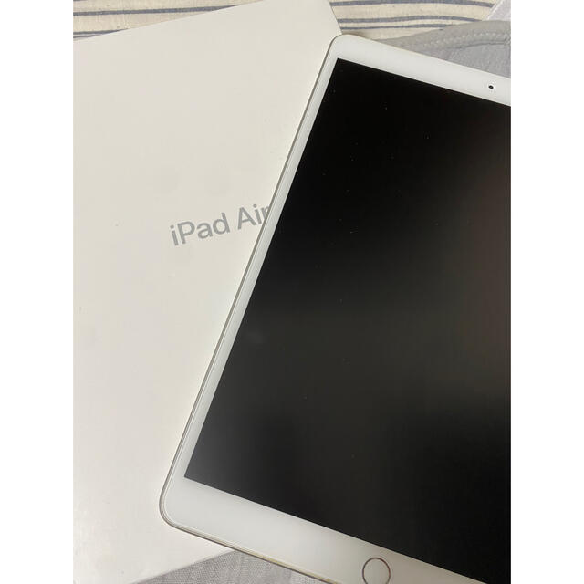 iPad Air3 Wi-Fiモデル64GB シルバーPC/タブレット