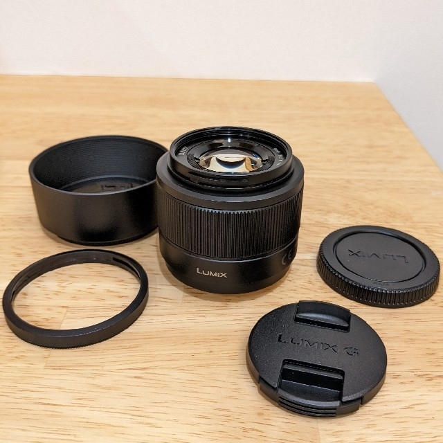 Panasonic LUMIX DC-GF10ダブルレンズキット ブラック Panasonic LUMIX DC-GF10ダブルレンズキット ブラック