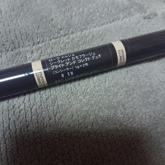 laura mercier(ローラメルシエ)のローラメルシエ シークレットカモフラージュブライトアンドコレクトデュオ 0.5N コスメ/美容のベースメイク/化粧品(コンシーラー)の商品写真