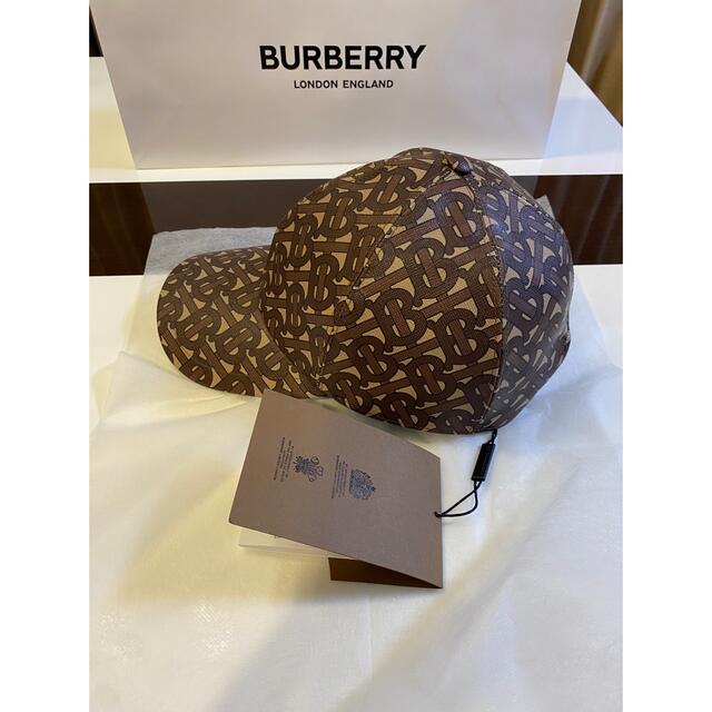 BURBERRY(バーバリー)の【新品・未使用】希少！Burberryベースボールキャップ メンズの帽子(キャップ)の商品写真