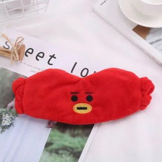 ★BT21★新品未使用 TATA タタ ヘアバンド☆BTS 防弾少年団　バンタン(ヘアバンド)