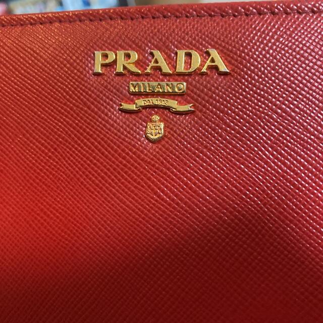 極美品✨ プラダ PRADA サフィアーノ 二つ折り財布 レッド