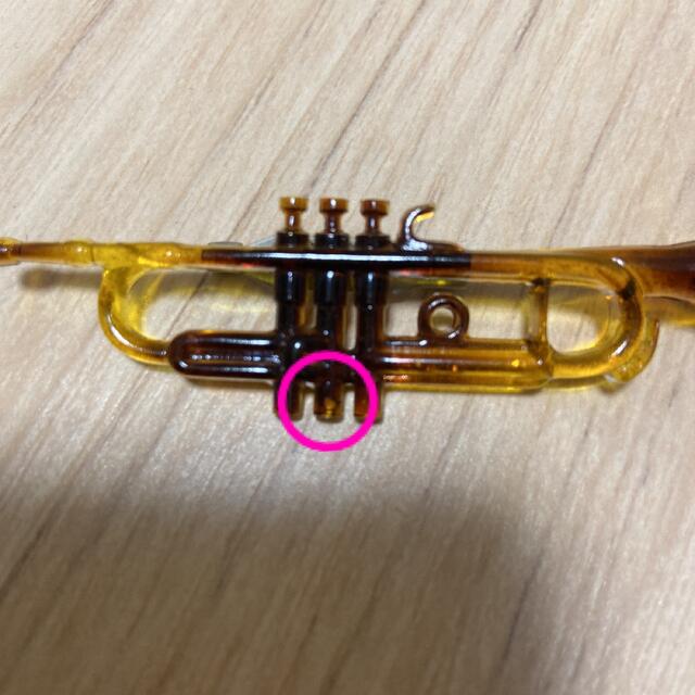 トランペット　バッチ　プラスチック 楽器の管楽器(その他)の商品写真