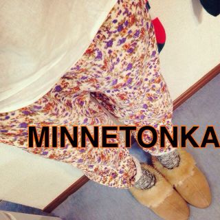 ミネトンカ(Minnetonka)の196☆MINNETONKAシープスキン(ローファー/革靴)