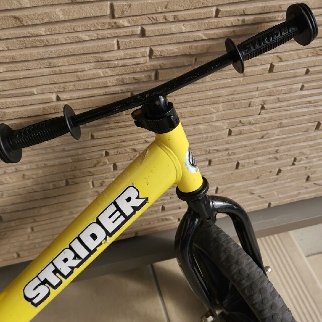 ストライダー スポーツモデル STRIDER キッズ/ベビー/マタニティの外出/移動用品(自転車)の商品写真