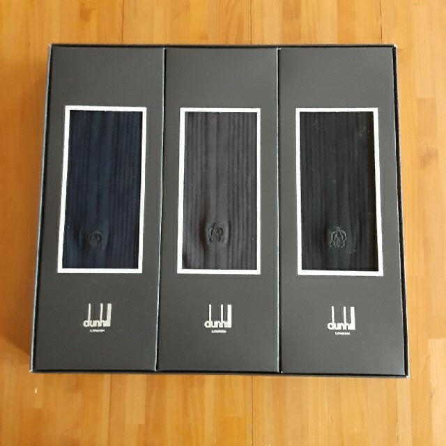 Dunhill(ダンヒル)のdunhill ダンヒル　紳士靴下　ビジネスソックス 3足セット  新品 メンズのレッグウェア(ソックス)の商品写真