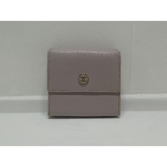 CHANEL(シャネル)の【873】シャネル　ココボタン　Wホック　ミディアムサイズ　財布 レディースのファッション小物(財布)の商品写真