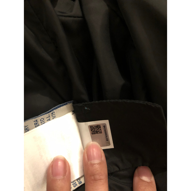 MONCLER(モンクレール)のモンクレール　ブーラン　ダウン　 レディースのジャケット/アウター(ダウンジャケット)の商品写真