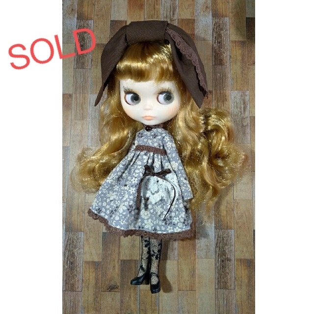 SOLD  ♡ ブライス アイシードール 萌え袖 アウトフィット ワンピース