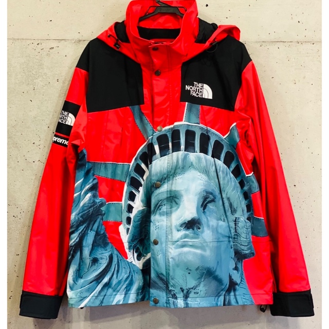 Supreme / The North Face