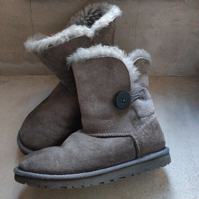 24cm] UGG グレームートンブーツ