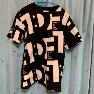 モモイロクローバーゼット(ももいろクローバーZ)のももいろクローバーZ 公式グッズ TDF 総柄 Tシャツ(アイドルグッズ)