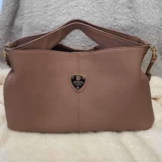 ATAO - 超美品 アタオ バッグ エルヴィ アーモンドの通販 by