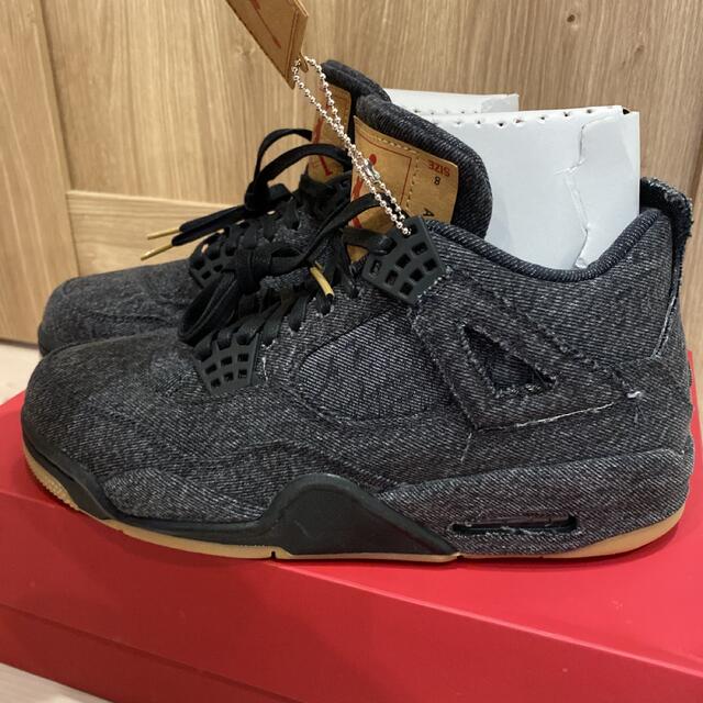 ナイキ エアジョーダン4 レトロ リーバイス ブラック リーバイス タグ