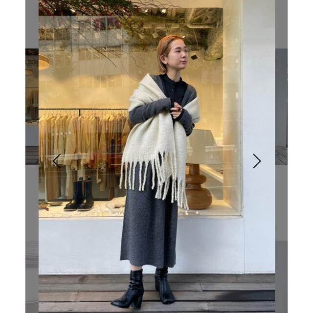 TODAYFUL(トゥデイフル)の週末限定価格！【TODAYFUL】Fringe Volume Stole レディースのファッション小物(マフラー/ショール)の商品写真