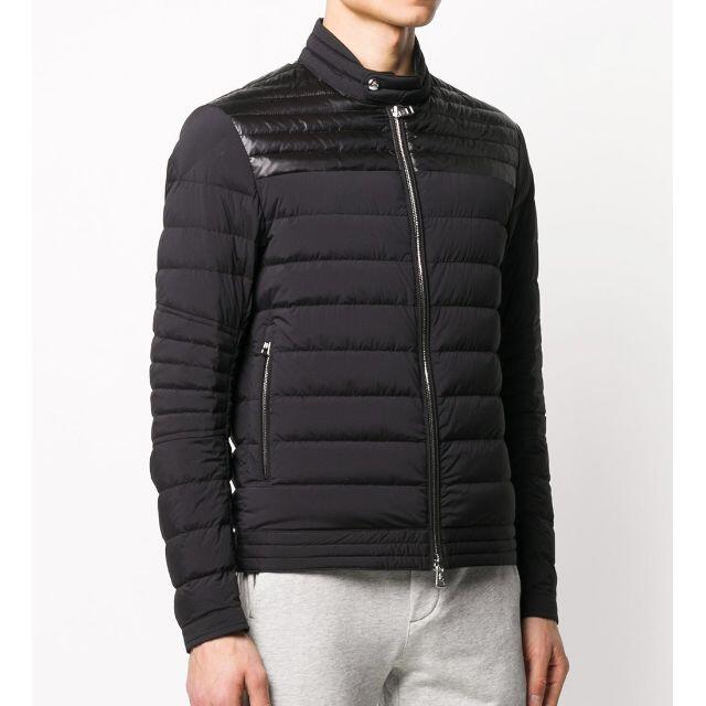 送料無料 MONCLER モンクレール CYR 1A50400 53132 ブラック ダウン 公式正規店 MONCLER モンクレール 送料込み 0 ダウンジャケット