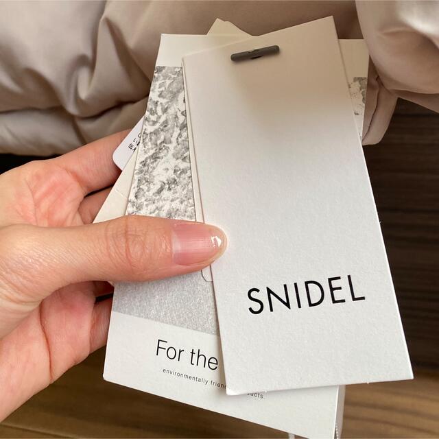 snidel 西川アップサイクルショートダウン IVR snidel 西川アップサイクルショートダウン IVR