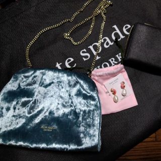 ケイトスペードニューヨーク(kate spade new york)のケイト・スペード　パーティバックとピアス　2022年福袋(ハンドバッグ)