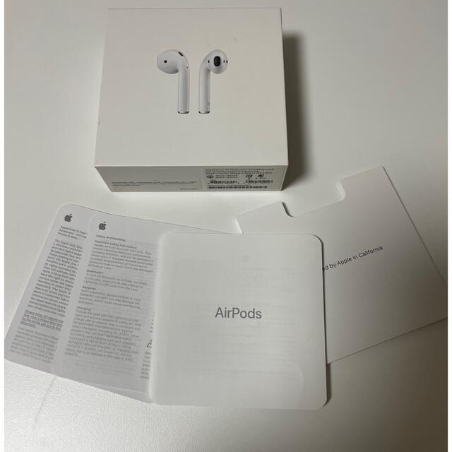 Apple(アップル)のApple AirPods スマホ/家電/カメラのオーディオ機器(ヘッドフォン/イヤフォン)の商品写真