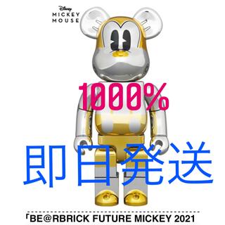 メディコムトイ(MEDICOM TOY)のBE@RBRICK FUTURE MICKEY 2021  1000%(キャラクターグッズ)