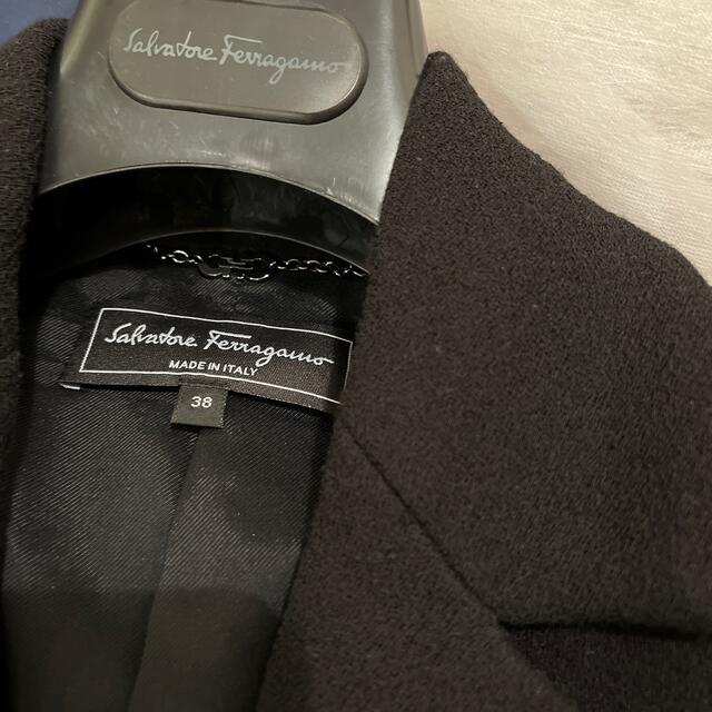Salvatore Ferragamo(サルヴァトーレフェラガモ)のフェラガモ　フレアコート レディースのジャケット/アウター(その他)の商品写真