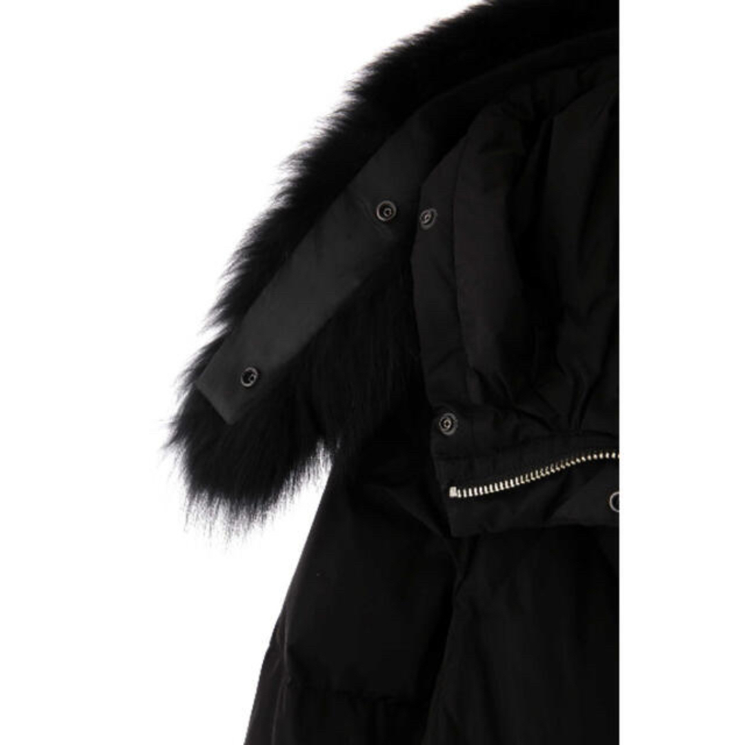 Pinky&Dianne(ピンキーアンドダイアン)の未使用・タグ付PINKY&DIANNE ファー付ロングダウンコート36(S)黒 レディースのジャケット/アウター(ダウンコート)の商品写真
