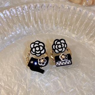 アレルギー対応❣️モノクロ ファッションピアス silver925ポスト(ピアス)