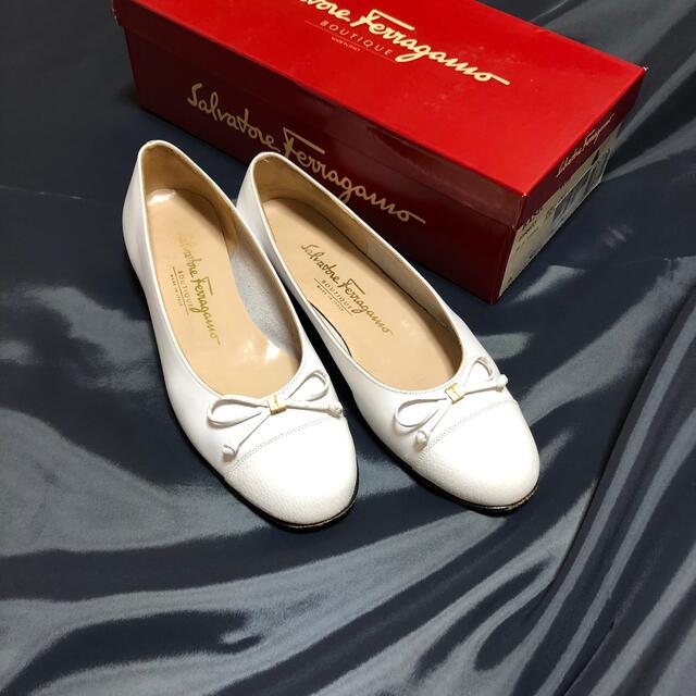 VINTAGESalvatore Ferragamo　パンプス　バレエシューズ　23.5cm