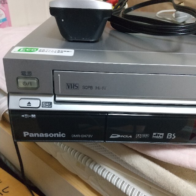 Panasonic(パナソニック)のPanasonic VHS一体型DVDレコーダー 美品 スマホ/家電/カメラのテレビ/映像機器(DVDレコーダー)の商品写真