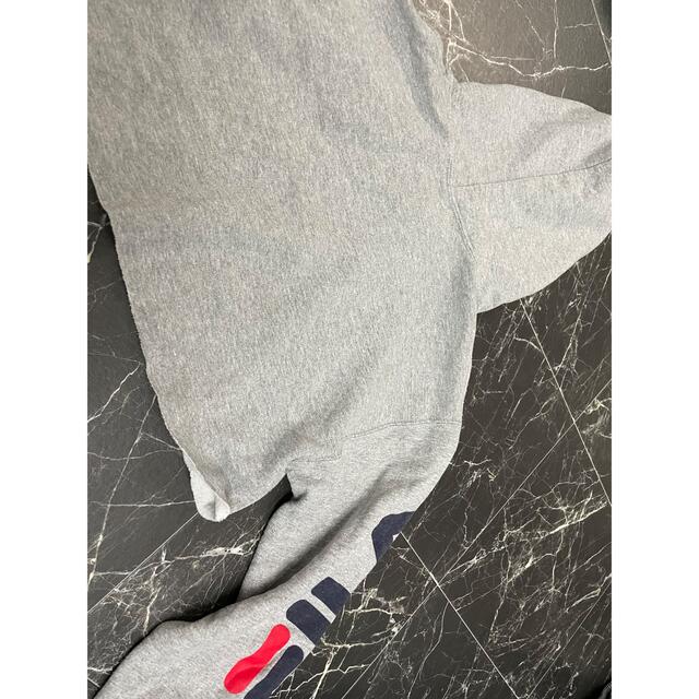 FILA(フィラ)のFILA ショート丈フーディ　Sサイズ レディースのトップス(トレーナー/スウェット)の商品写真