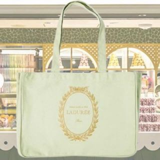 ラデュレ(LADUREE)の⭐︎美品⭐︎ ラデュレ　トートバッグ　エコバッグ　(トートバッグ)