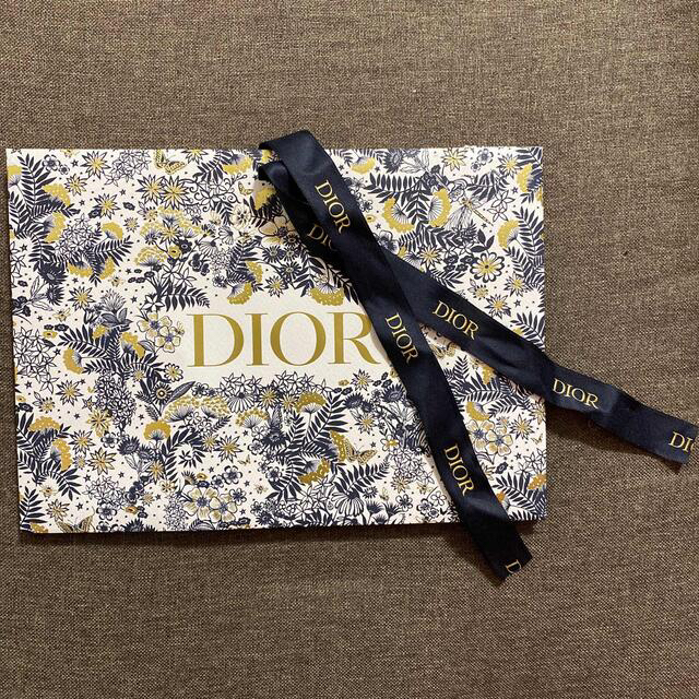 Dior(ディオール)のDior ホリデー限定 ラッピングバッグ レディースのバッグ(ショップ袋)の商品写真