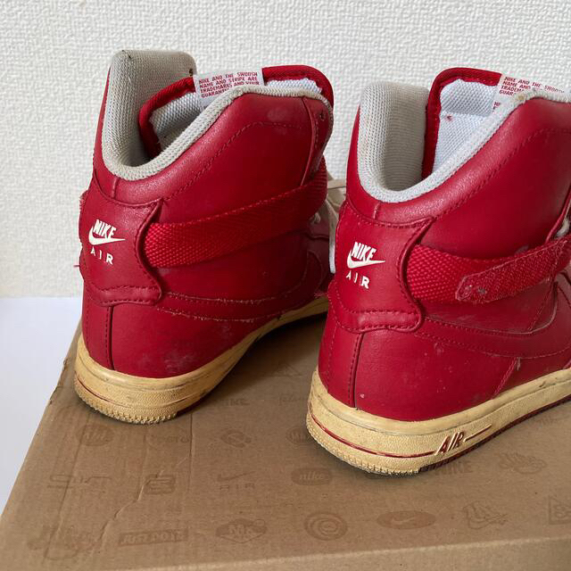 NIKE - ☆箱あり・靴紐2色☆【NIKE】24cm /アカ/スニーカー/レディースの通販 by はちみつ's shop|ナイキならラクマ NIKE - ☆箱あり・靴紐2色☆【NIKE】24cm /アカ/スニーカー/レディースの通販 by はちみつ's shop|ナイキならラクマ
