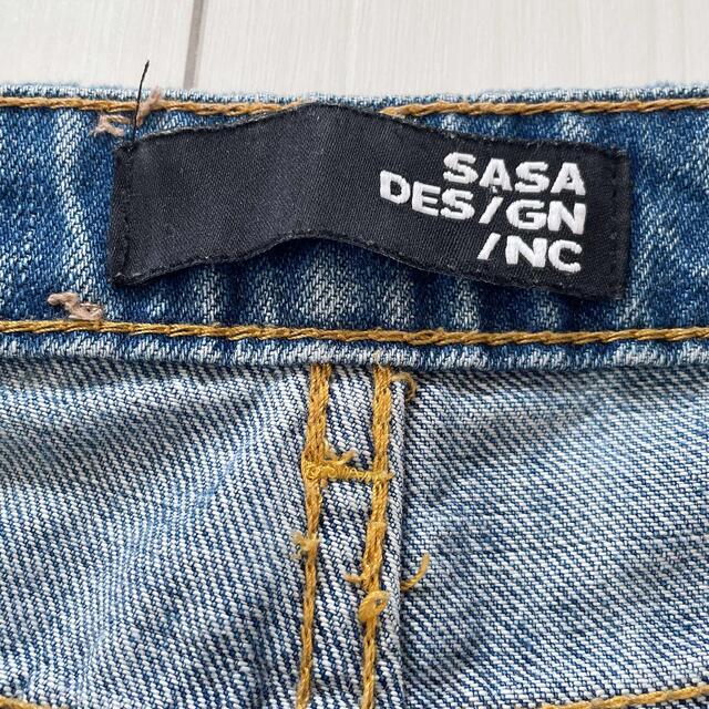 dholic(ディーホリック)のＳＡＳＡ　ダメージデニム レディースのパンツ(デニム/ジーンズ)の商品写真