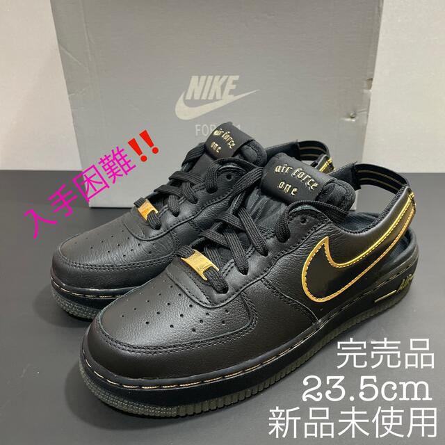 NIKE(ナイキ)のKei8787様専用‼️新品 NIKE エアフォース1 サンダル 23.5 レディースの靴/シューズ(スニーカー)の商品写真