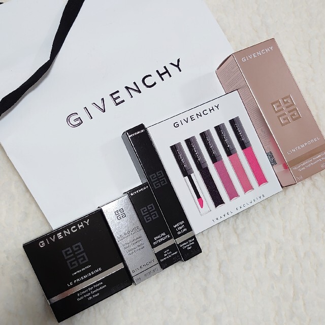 新品☆GIVENCHY　化粧品　福袋　2021　抜き取りなし