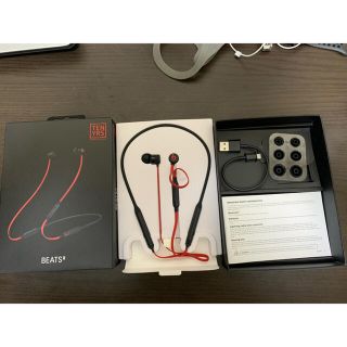 ビーツバイドクタードレ(Beats by Dr Dre)のBeats by dr.dre ワイヤレスイヤホン BeatsX bluetoo(ヘッドフォン/イヤフォン)